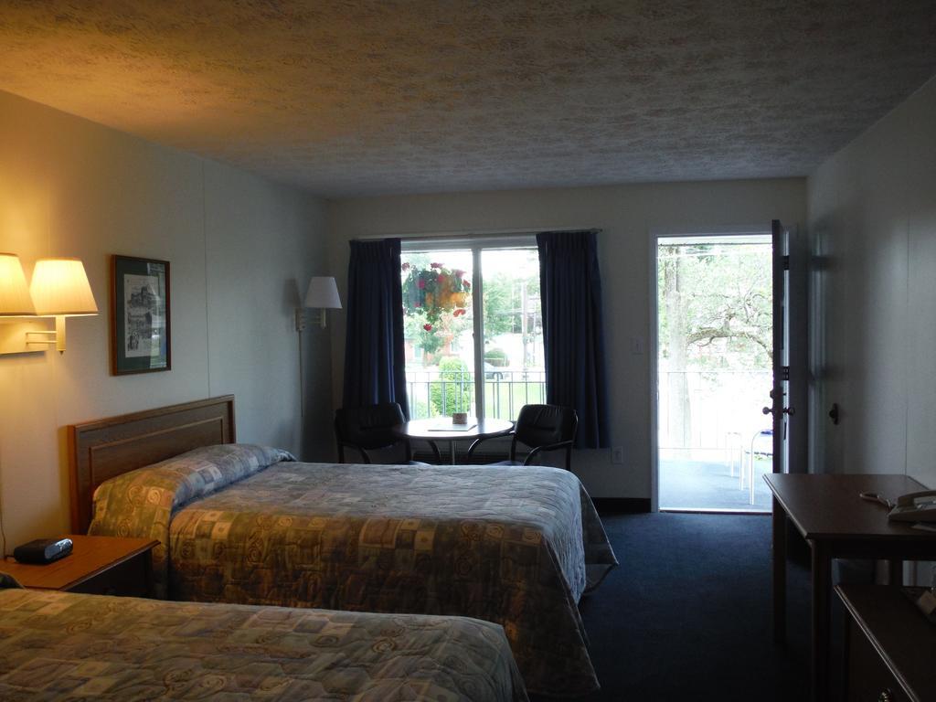 The Springs Motel Saratoga Springs Luaran gambar