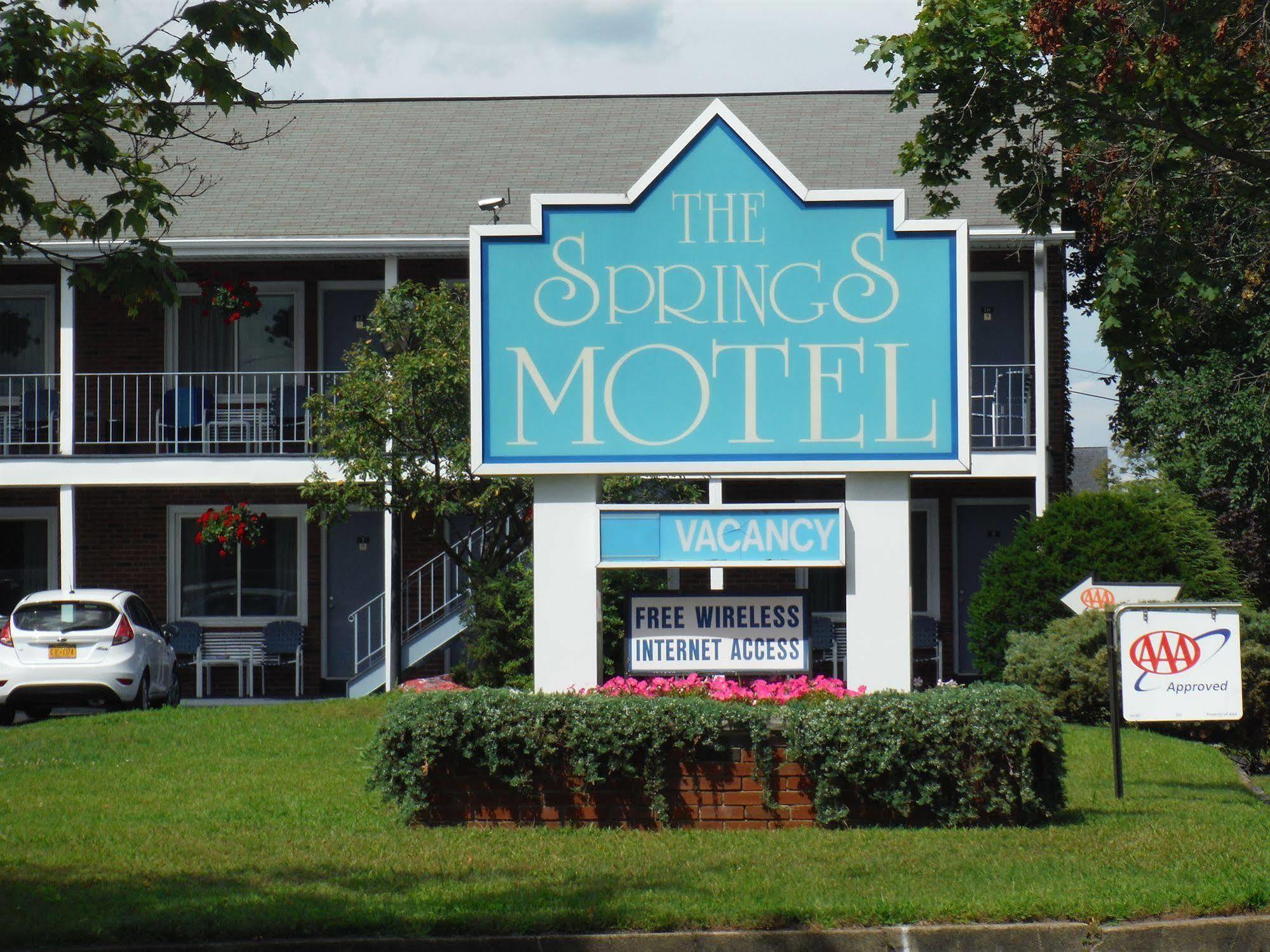 The Springs Motel Saratoga Springs Luaran gambar