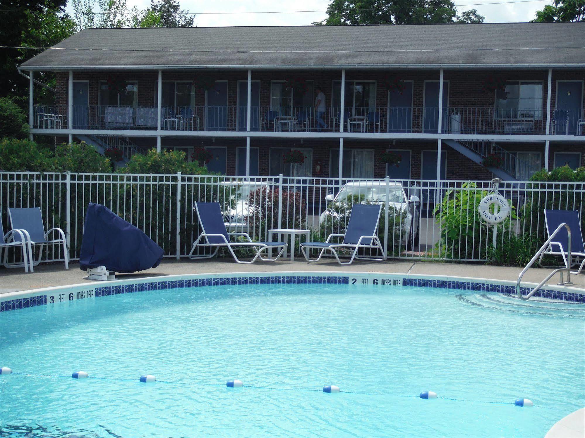 The Springs Motel Saratoga Springs Luaran gambar